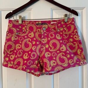 Johnnie B Women’s 30 Pink Orange Paisley Cotton Span MICRO Shorts Rolled Cuff
